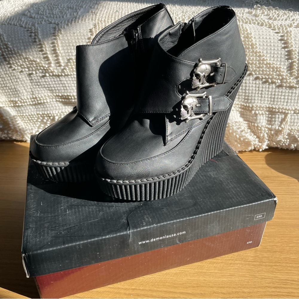 DEMONIA Wedge Creeper Black Vegan leather
